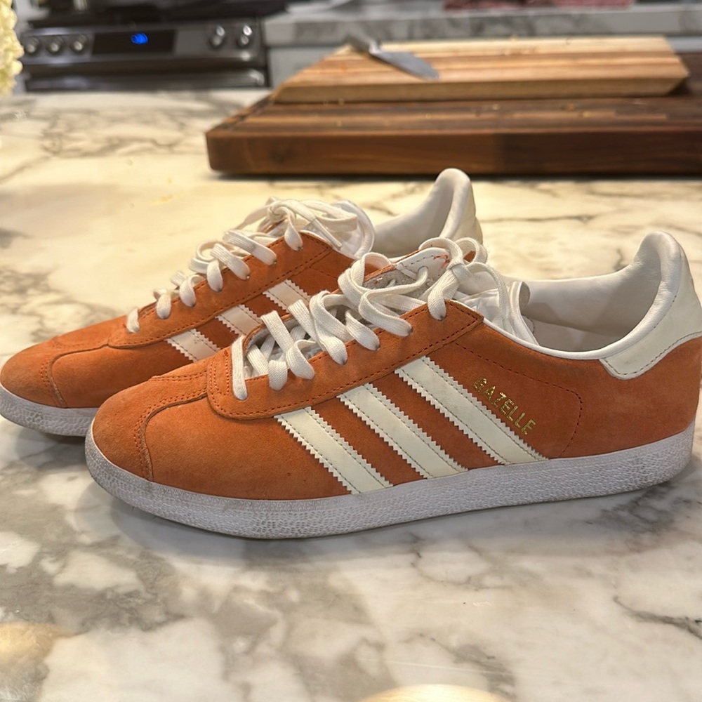 Pink orange adidas gazelle women’s size 8